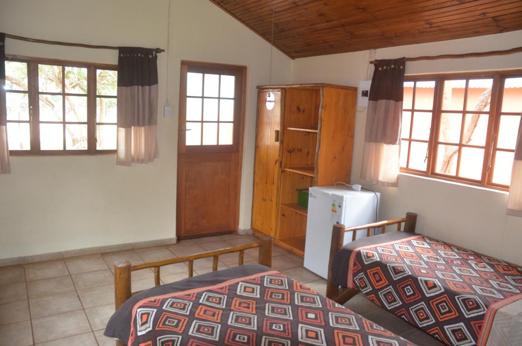 Bushbaby Lodge & Camping Hluhluwe Værelse billede